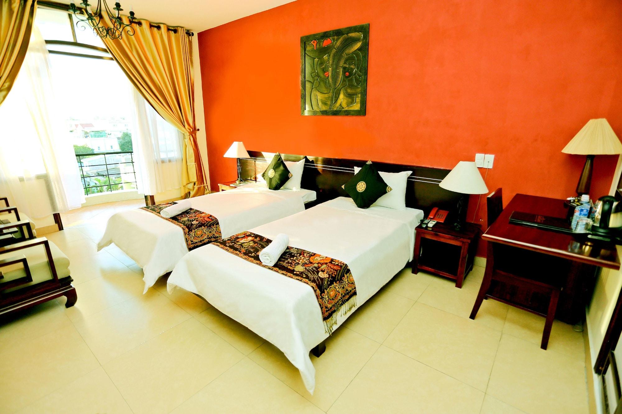 Gold Coast Da Nang Hotel Exterior photo
